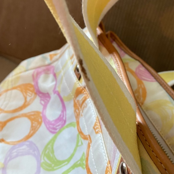 Coach Hampton Signature scribble tote - Picture 8 of 8